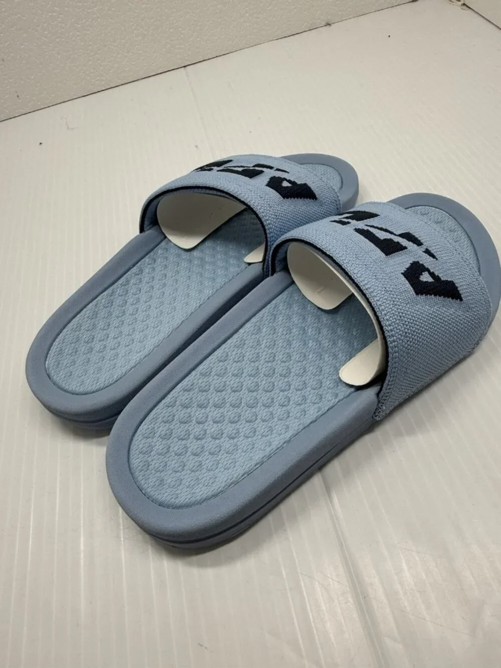 APL TechLoom Slide Womens 6 Ice Blue Logo Comfort Sandals Athletic Casu